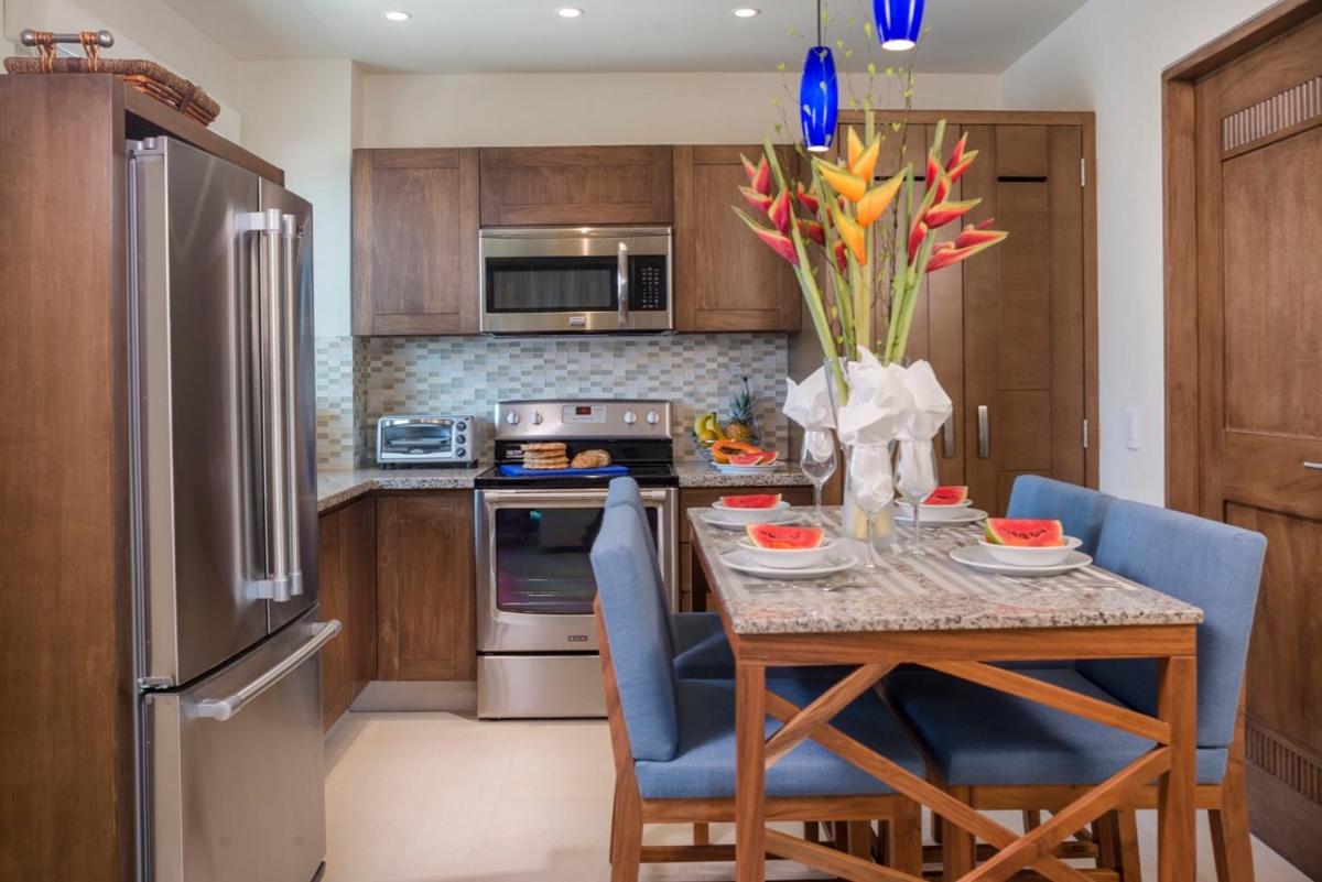 Los Muertos Beach Condo 202 - Housity