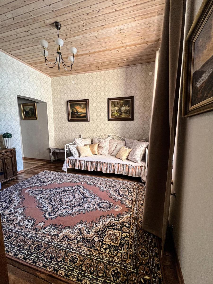 Spacious 1-bedroom apartment with Sauna - Housity