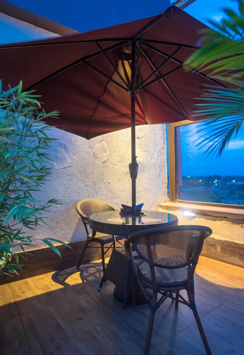 Suitetrails - Verona Hotel and Conference Center