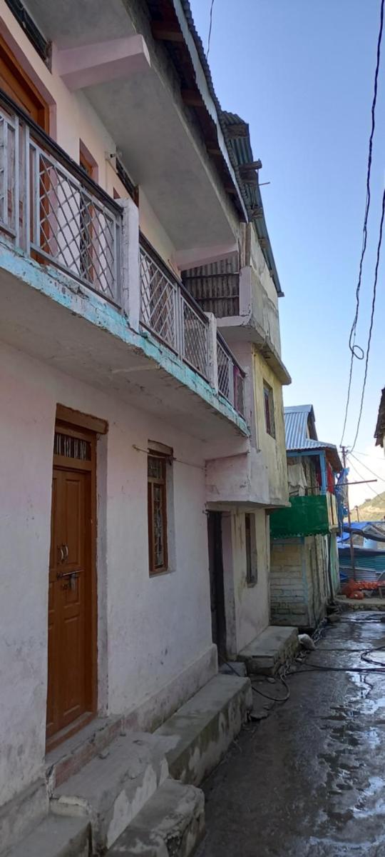 Bagwari House - Housity