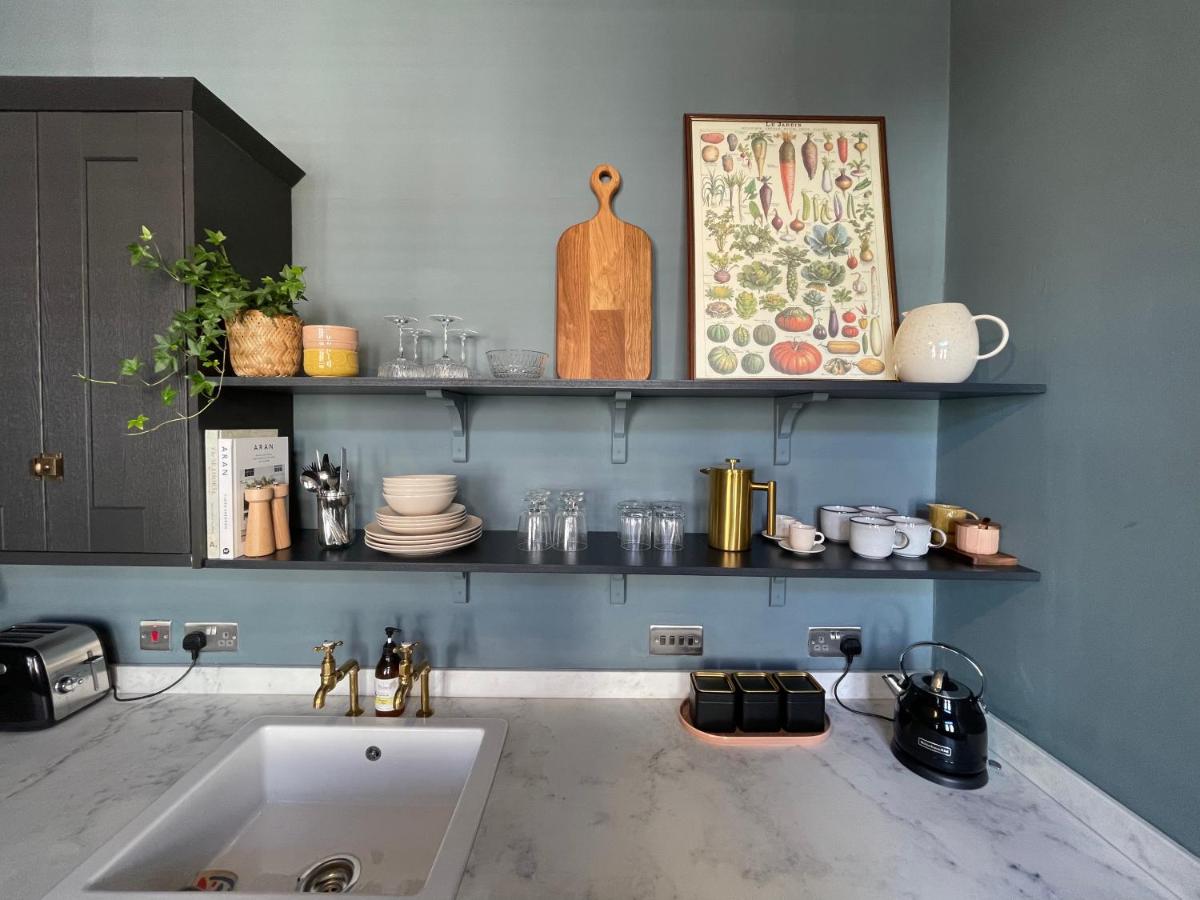 The Old Shop, A Two Bed Flat in Inverkip Village - Housity