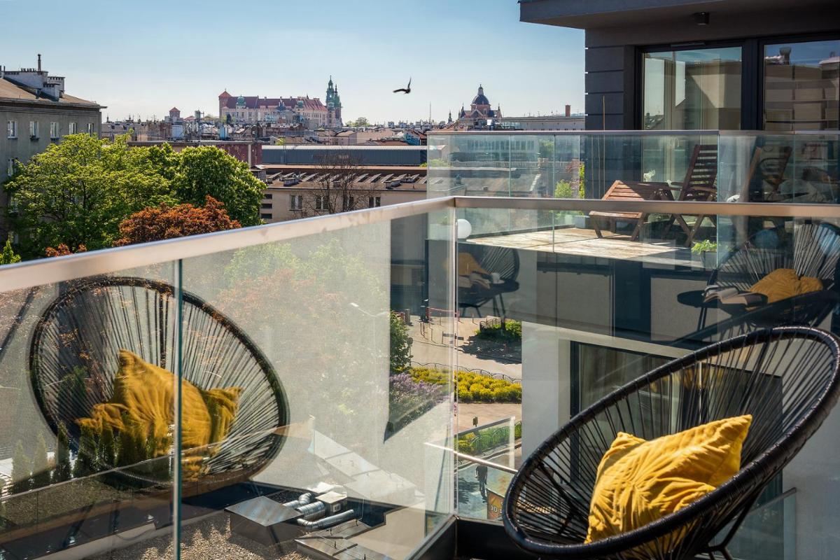 InPoint Apartments G11 near Old Town & Kazimierz District & Parking Option - Housity