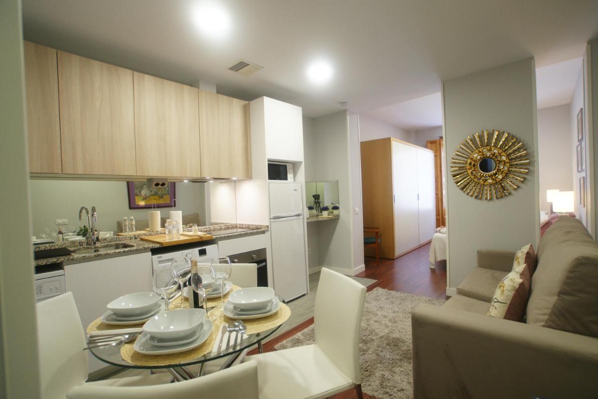Apartamento al lado de Gran Via - Pink - Housity