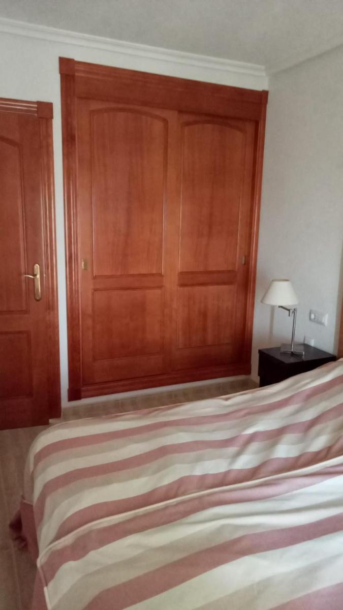 Apartamentos la Manga - Housity