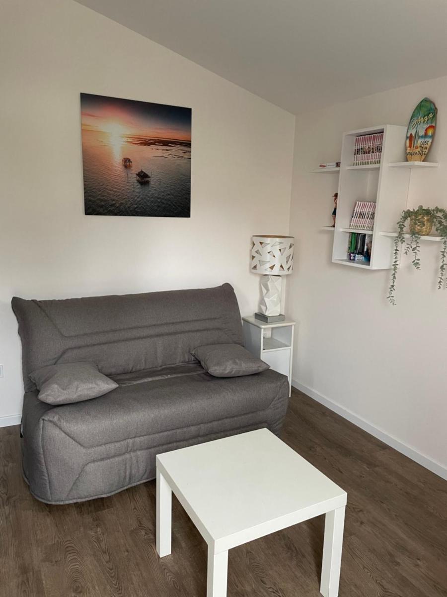 joli studio neuf tout equipé, wifi - Housity