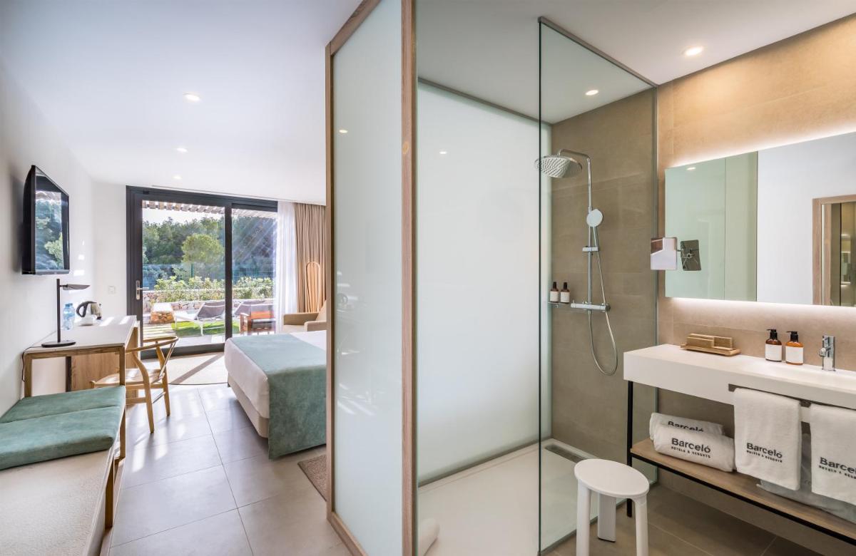 Un baño de Barceló Nura