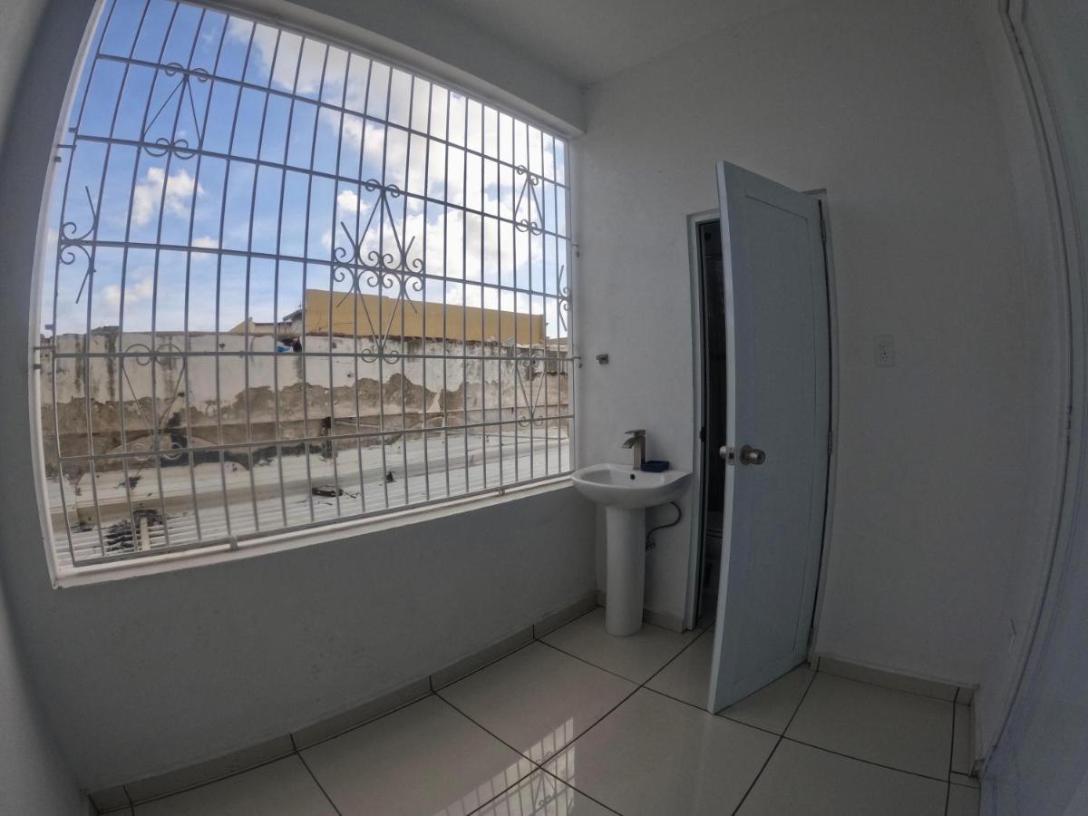 Family & Friend's Apartment in the town- Ponce - Housity