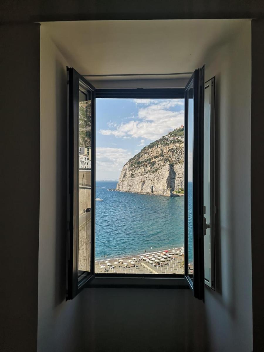 Dipintodazzurro, appartamento sul mare di Sorrento - Housity