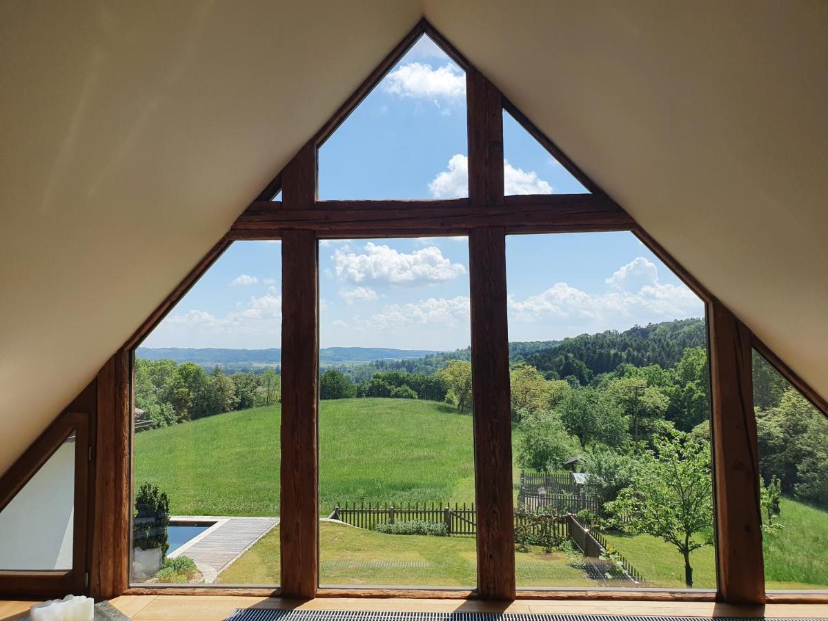 Sunrise Retreat - Housity