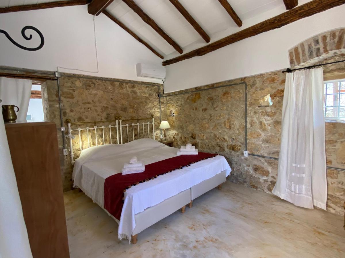 Corfu Rural-Chic Gems - Housity