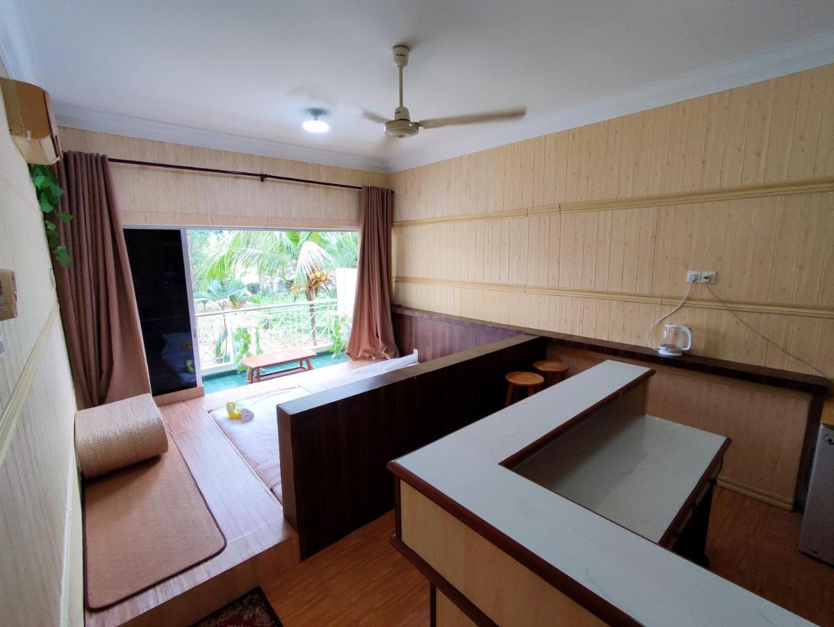 Suitetrails - Teluk Batik Beach Apart ment Lumut Sitiawan NO POOL