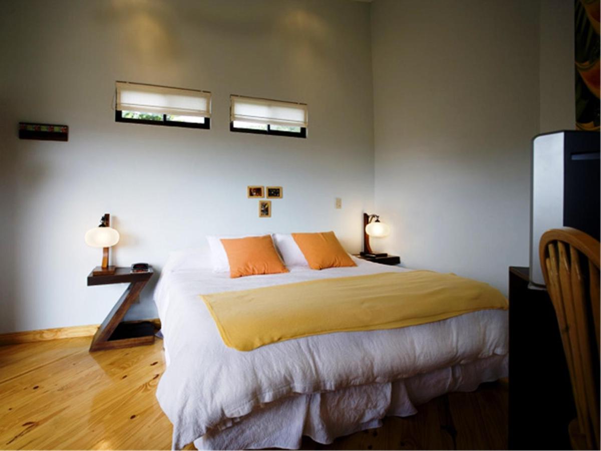 Out of Bounds Boutique Hotel - Housity