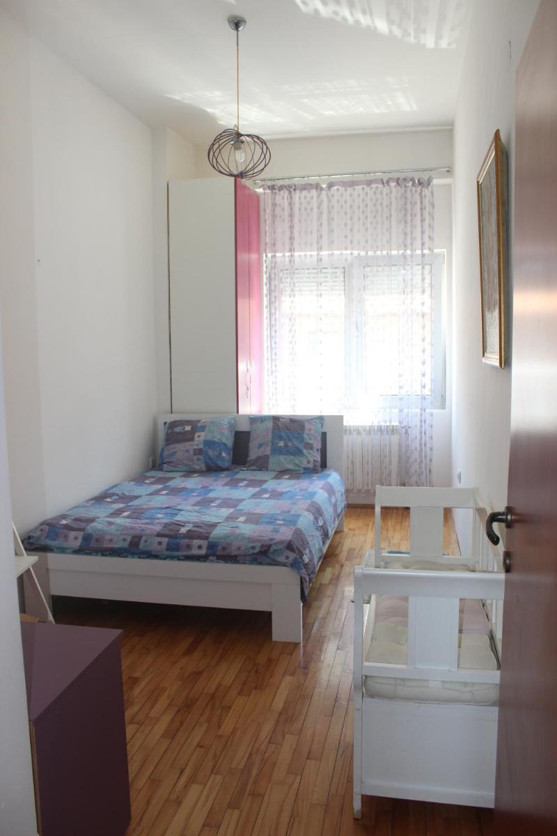 Kaj Zone - Housity