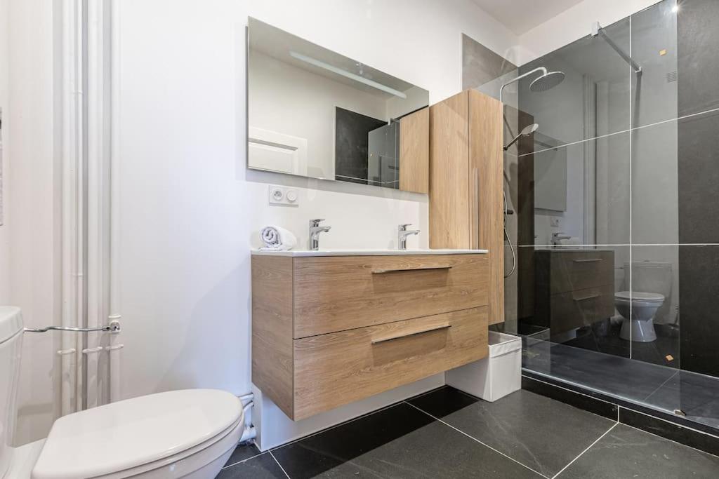 Suitetrails - Plumeria - Grand Appartement 75m2 - Au calme - Proche Gare, Nouvelle Ville - Parking Public Gratuit - 2 Chambres - 4 Lits séparés
