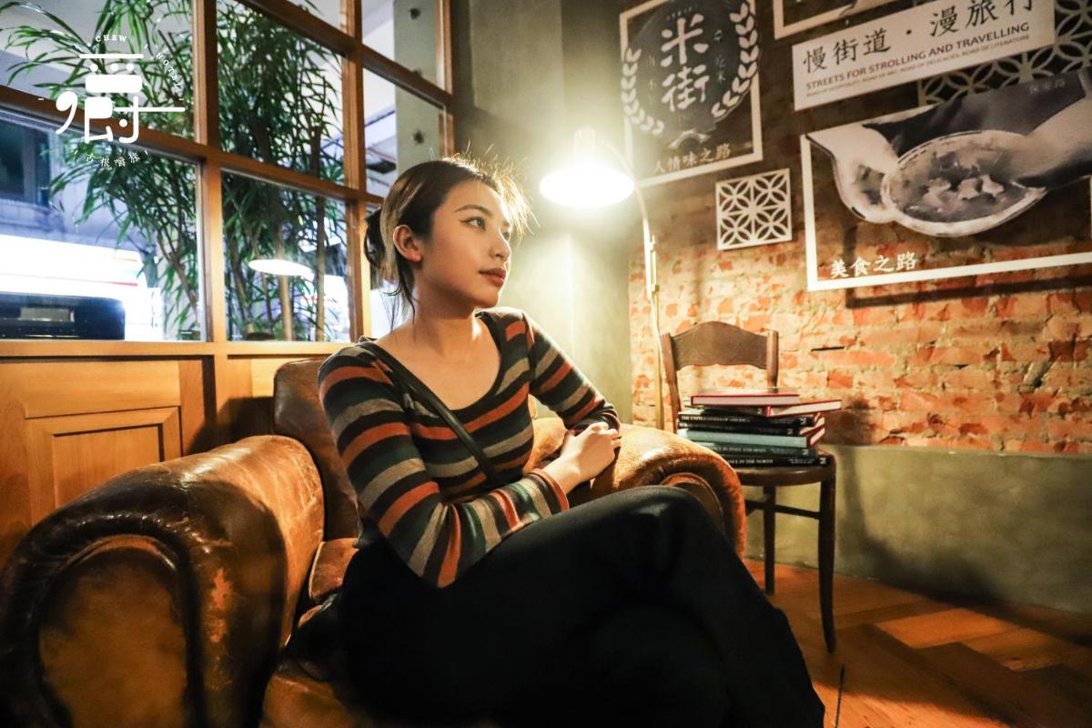 Roots Chew Hotel - Housity