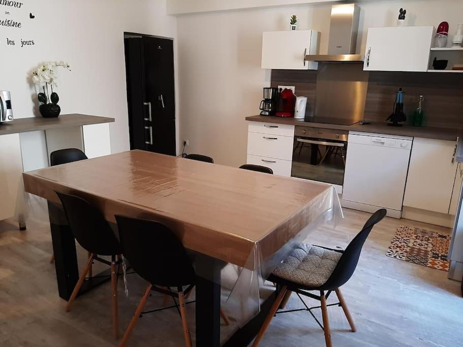 Etage d'une agréable maison de ville - Housity