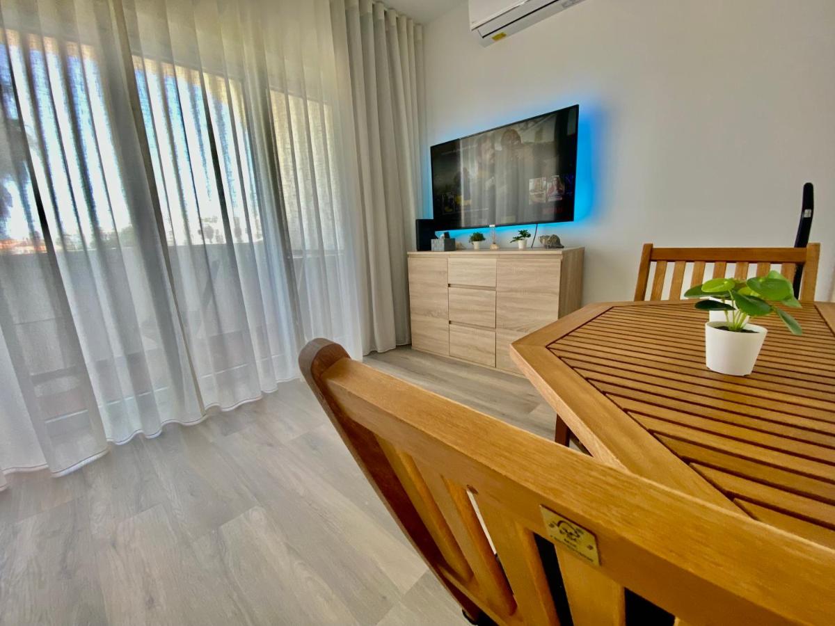 **Fresh and cosy appt with Pool, Fiber, SportTV** - Housity