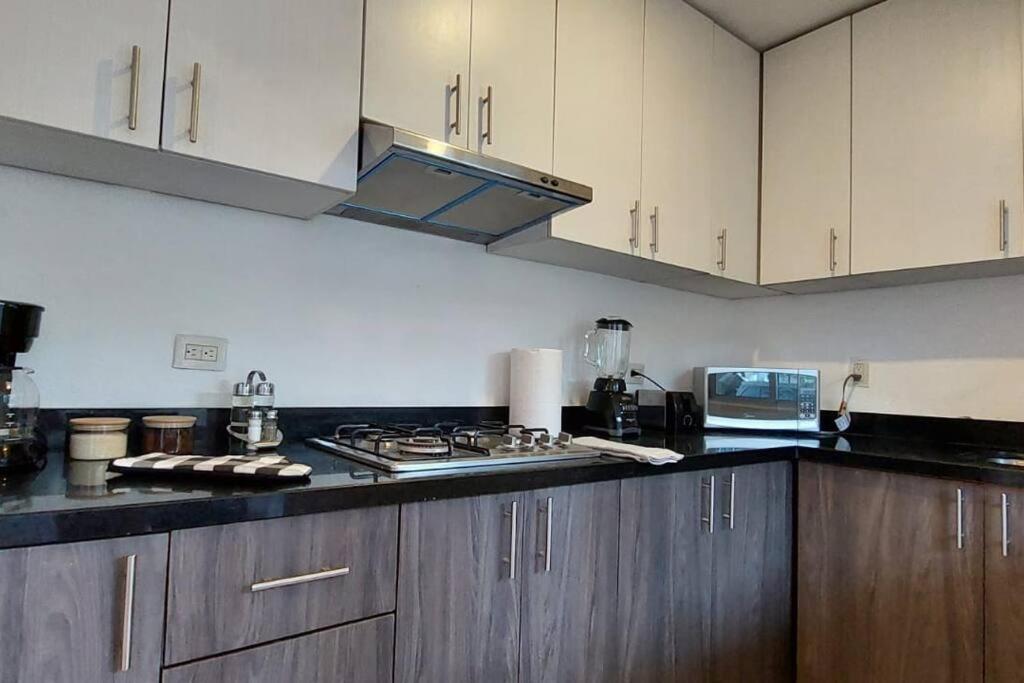 Blue house - Housity