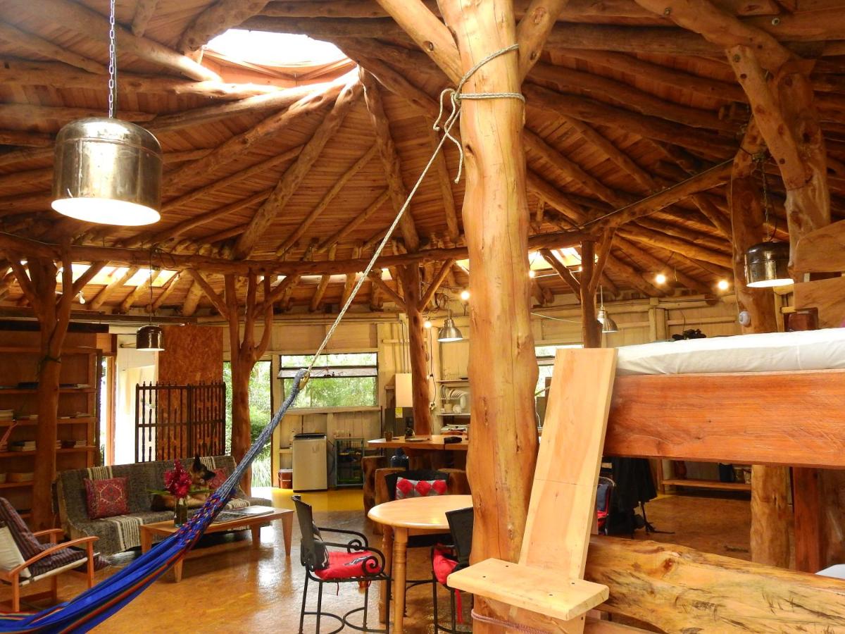 EcoRoundHouse - Housity