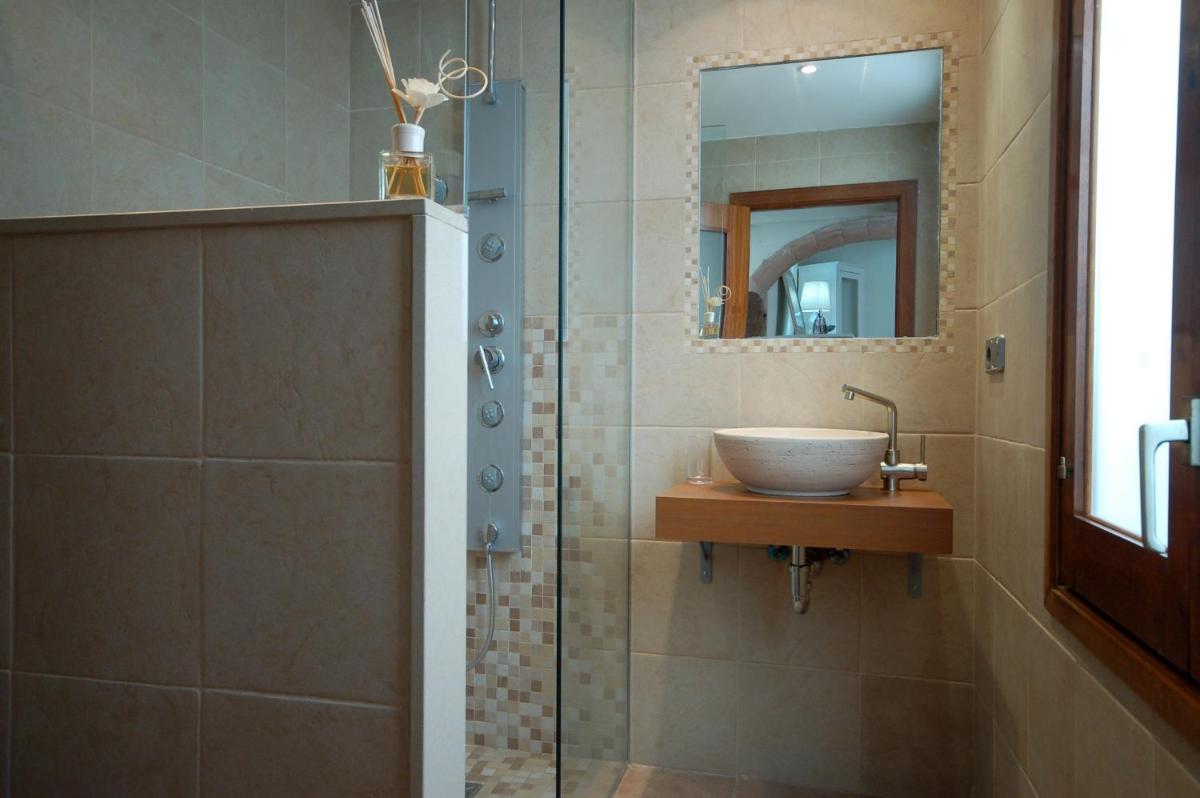 Lets Holidays Tossa de Mar Romantic Apartment - Housity