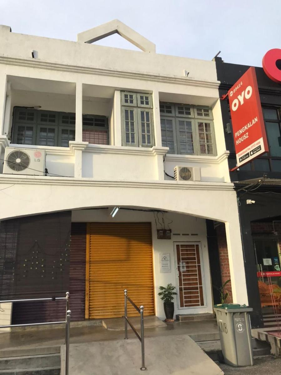 BenBahrains Homestay - PB - ISLAMIC COMPLIANCE ONLY - Housity