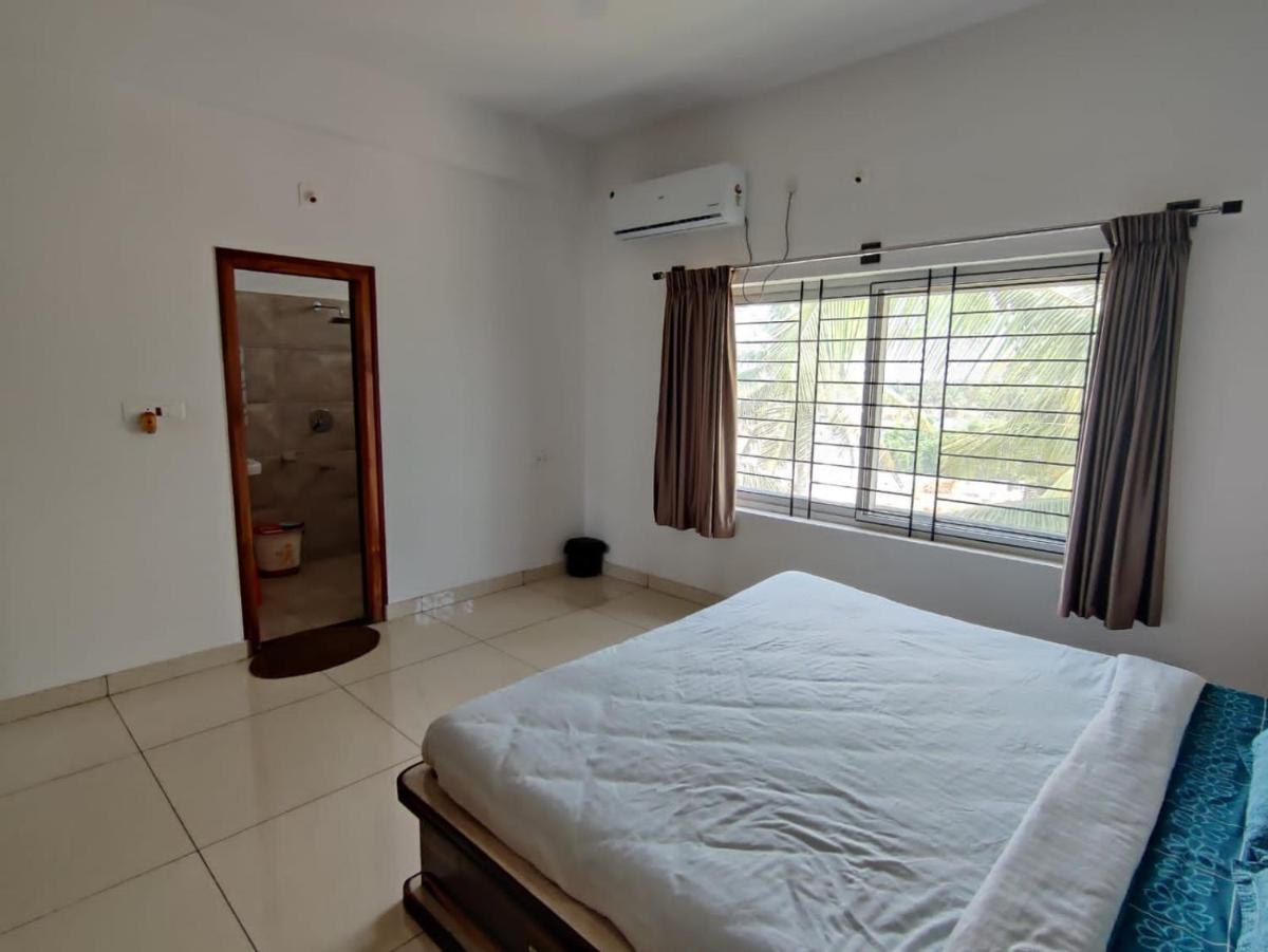SS LUXURY Comforts - Housity