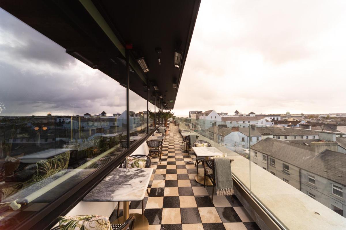 The Dean Galway - Housity