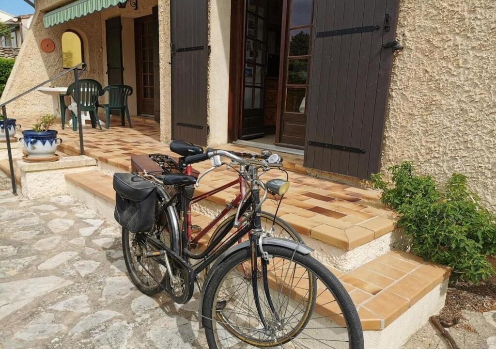 Charmante maison avec terrasse aux portes de l'Ardèche - Housity