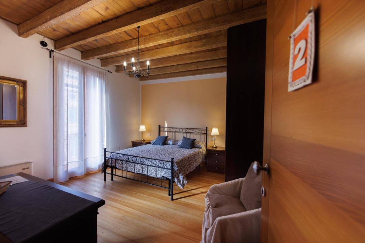 Manfredi B&B - Housity