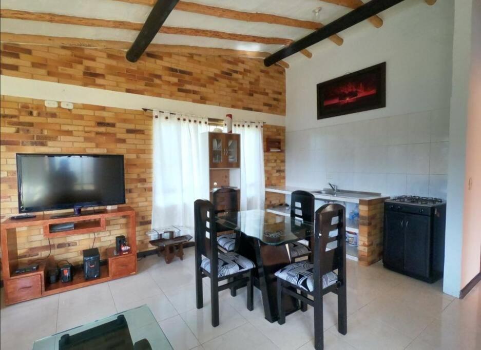 Casa rural frente a pista de BMX - Housity