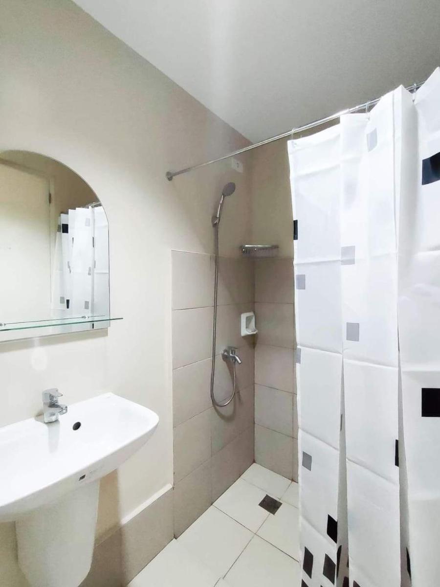 Luxanos Condo Place- Sunvida Tower - Housity