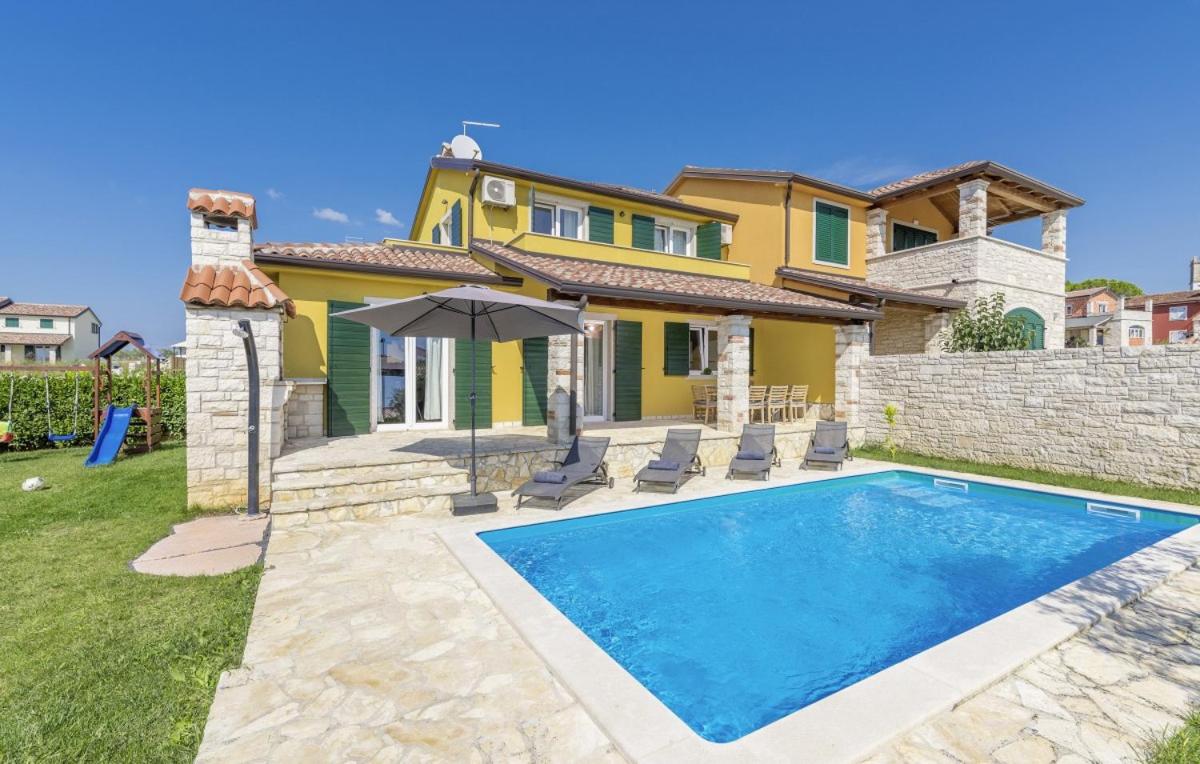 Villa Villanova in Nova Vas - Haus für 6 Personen - Housity