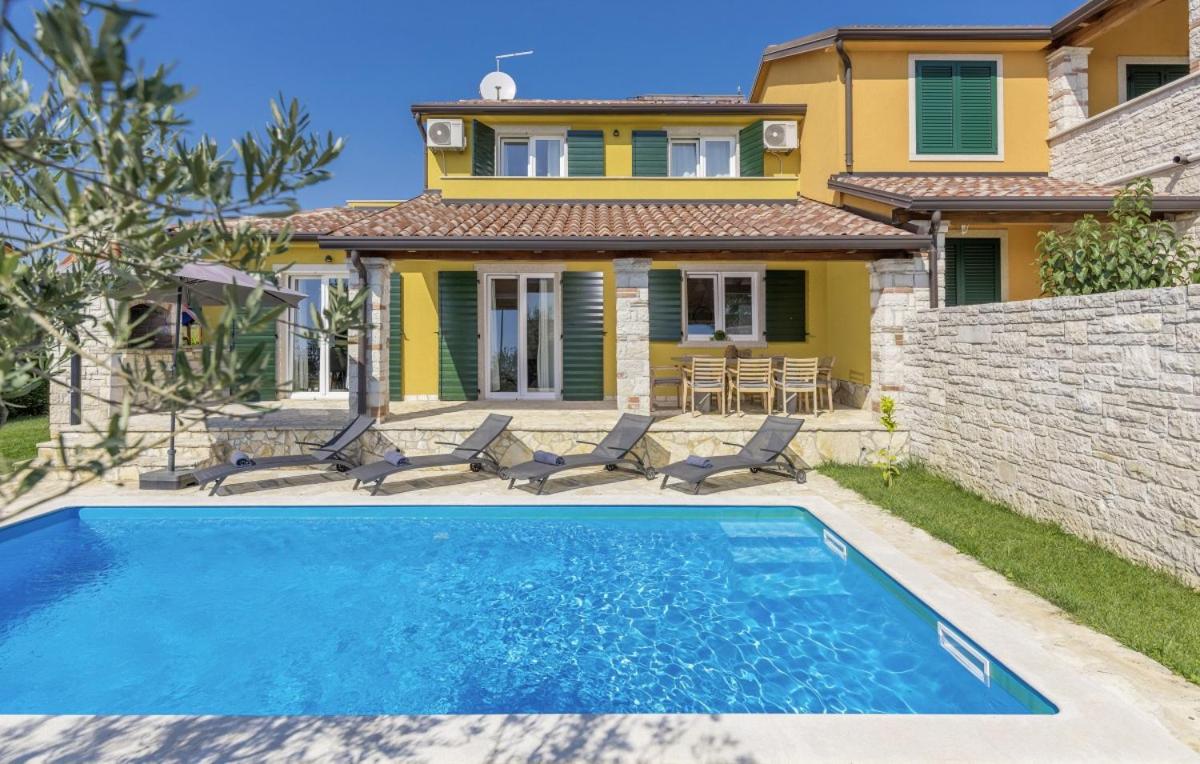 Villa Villanova in Nova Vas - Haus für 6 Personen - Housity
