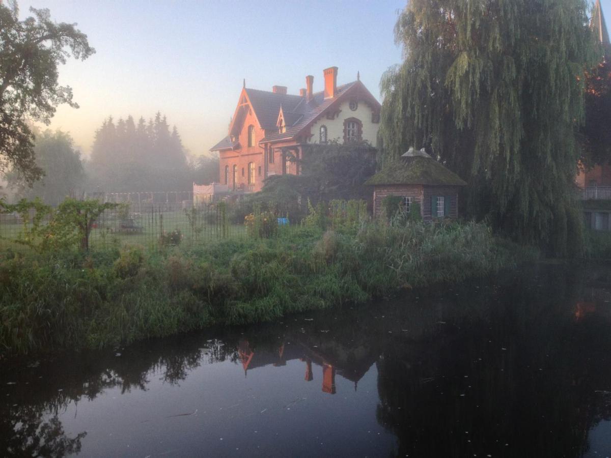 B&B Mühlenvilla am Bützower Hafen - Hizvo
