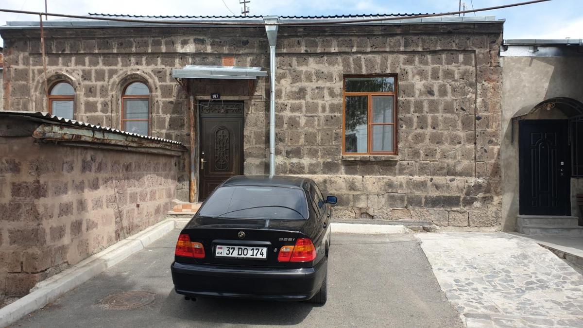 Torosyans Home - Housity