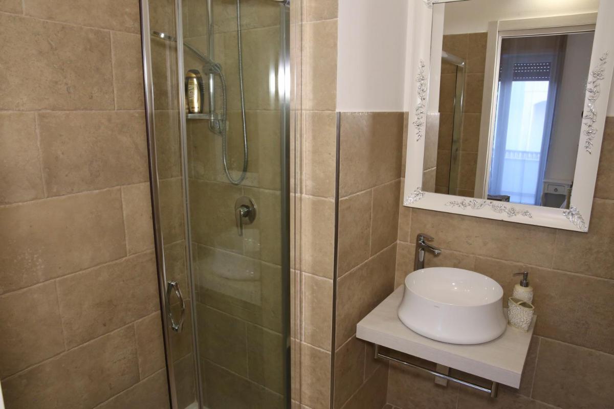 I 7 Peccati - Housity