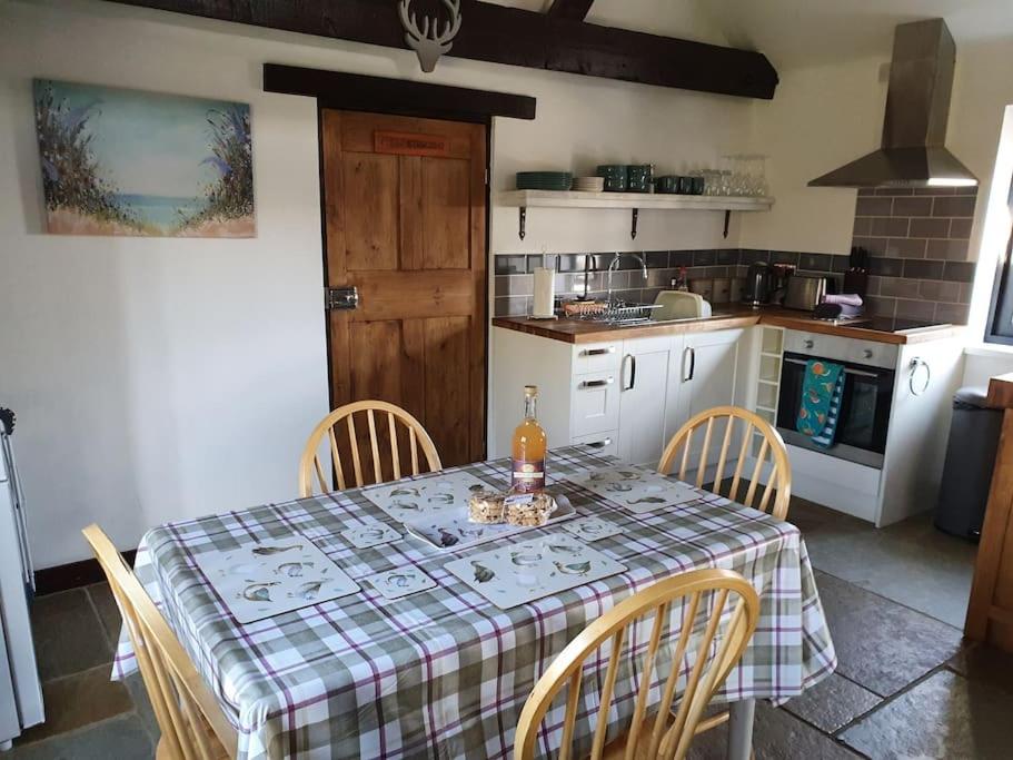 Bonneys Barn Retreat - Luxury homely getaway - Housity