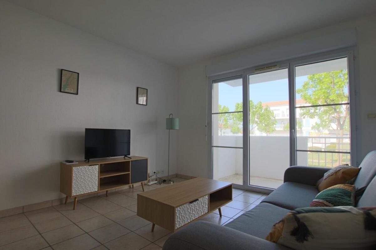 Suitetrails - Apartment in a private residence with swimming pool