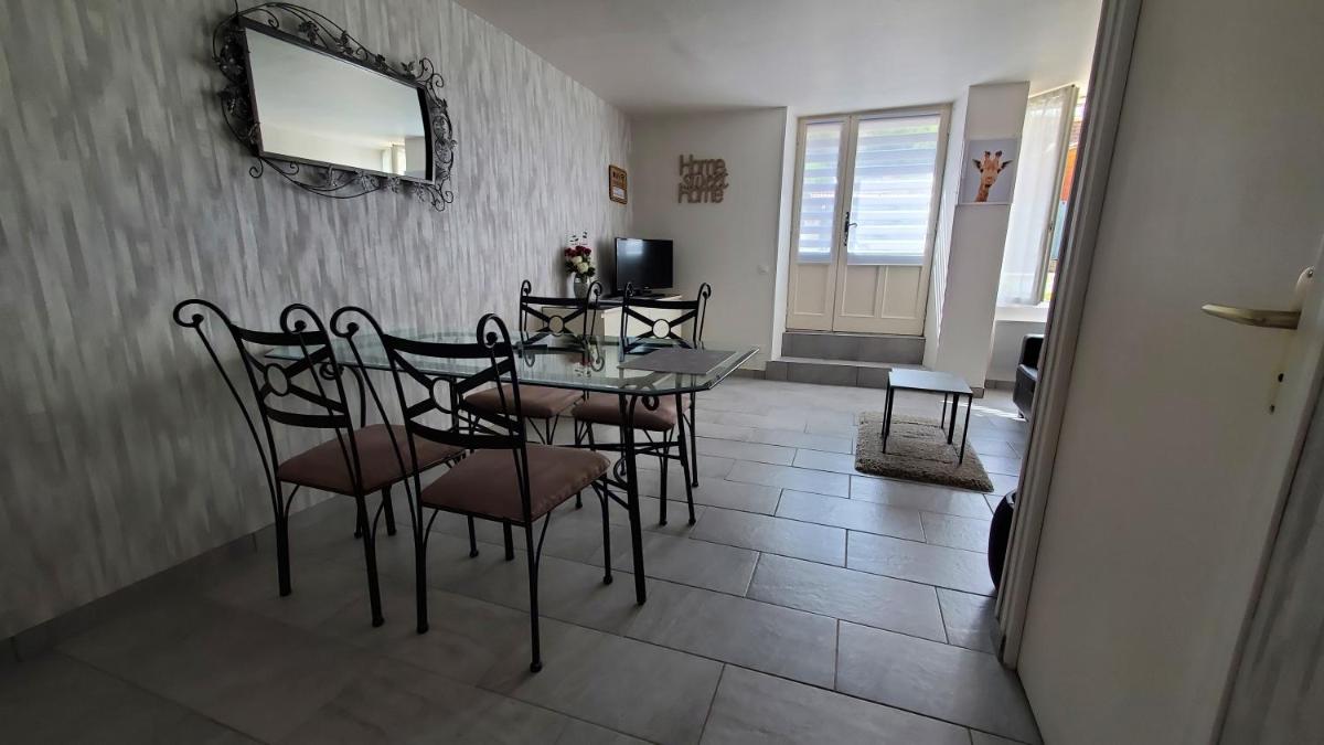 Aubaterra - Housity