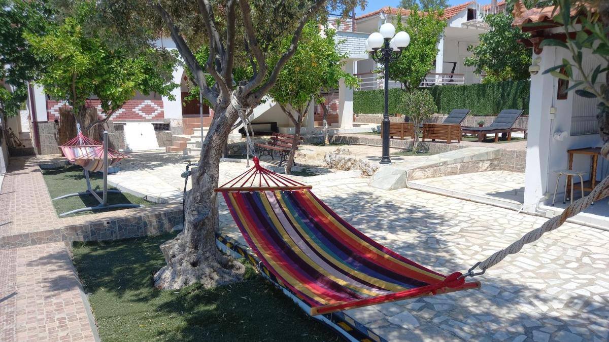 Family Villas Kanakia House 175m² Garden-500m² - Housity