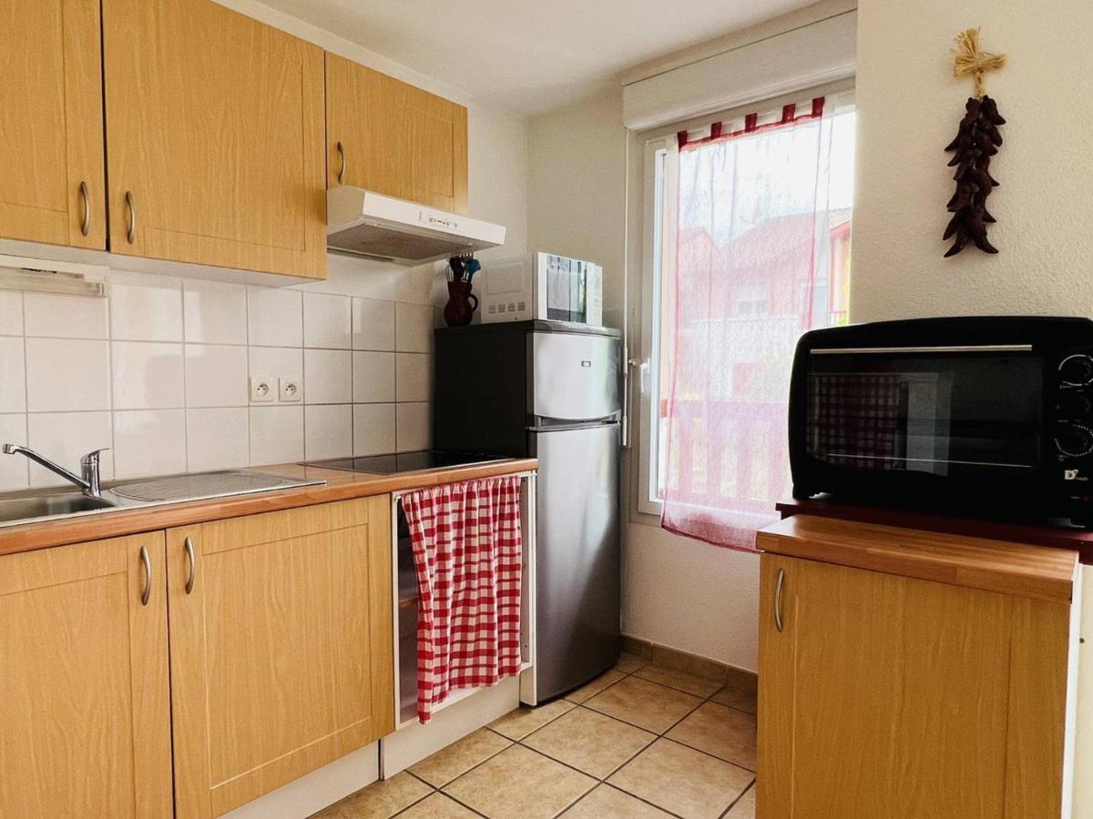 Appartement F2 à Cambo-les-Bains avec piscine, proche thermes, terrasse et parking - FR-1-495-36 - Housity