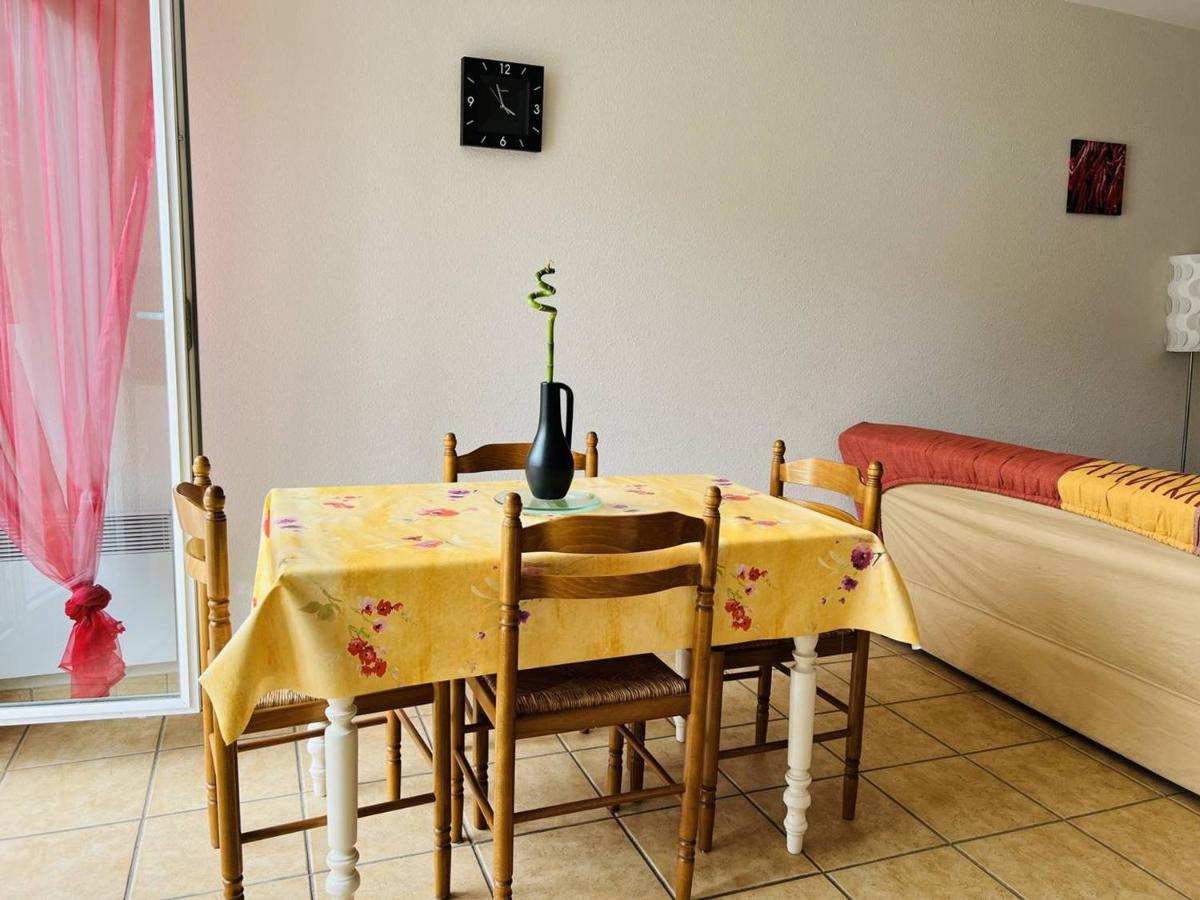 Appartement F2 à Cambo-les-Bains avec piscine, proche thermes, terrasse et parking - FR-1-495-36 - Housity
