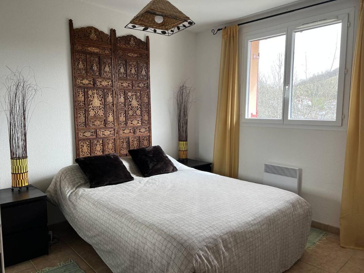 Cambo-les-Bains : T2 avec terrasse sud, piscine collective - FR-1-495-59 - Housity