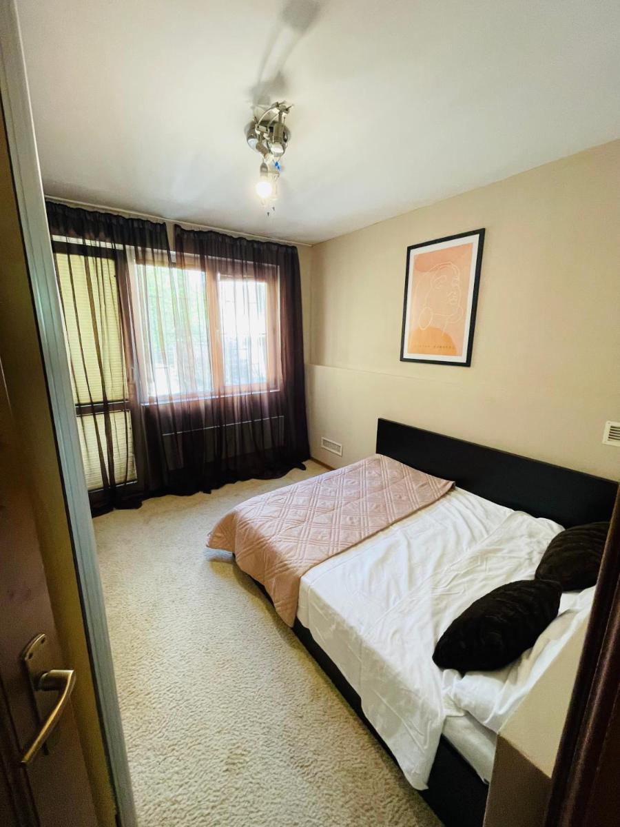 Lovely apartment by the Sea Garden - Housity