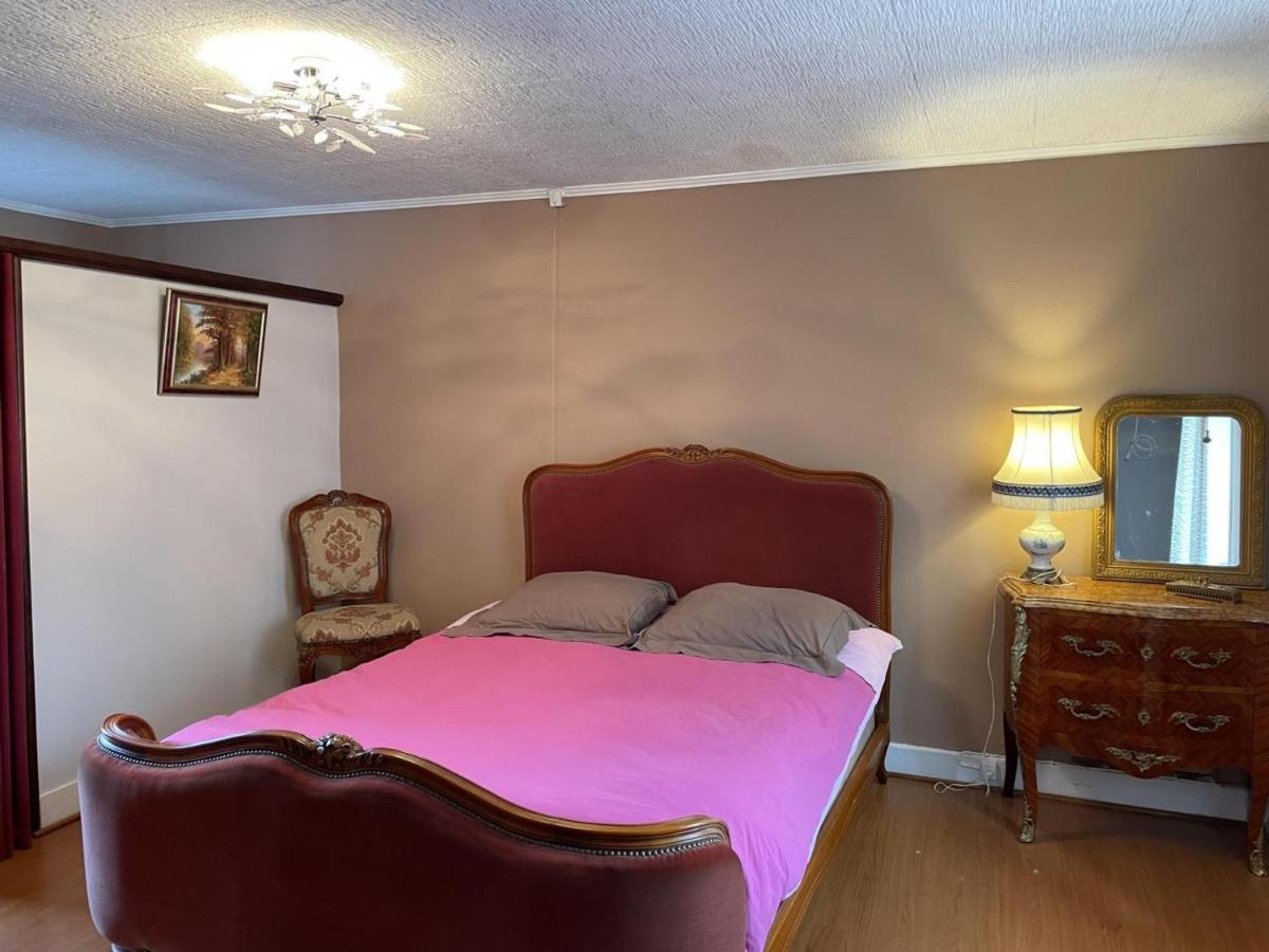 Charmante maison familiale avec cour fermée, proche randonnées et sites naturels - FR-1-489-277 - Housity