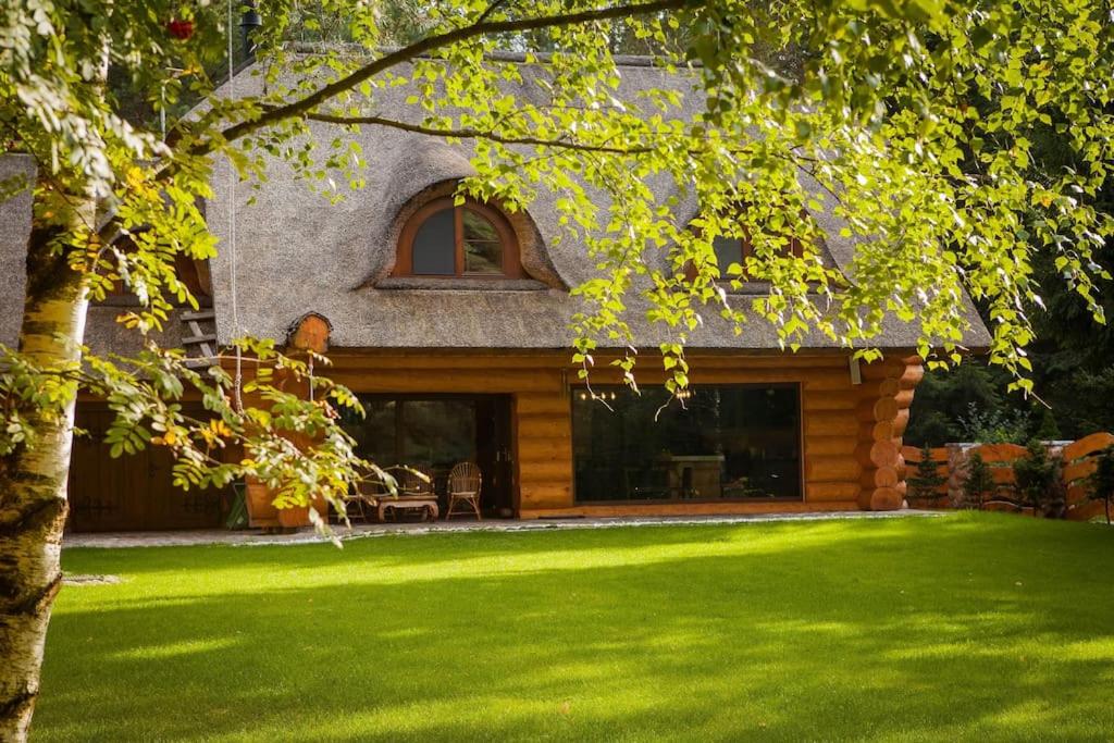 SASKI ZAKĄTEK, WAKACJE W BAJKOWYM DOMKU!!! MAZURY, SAUNA, JEZiORO, POMOST, - Housity