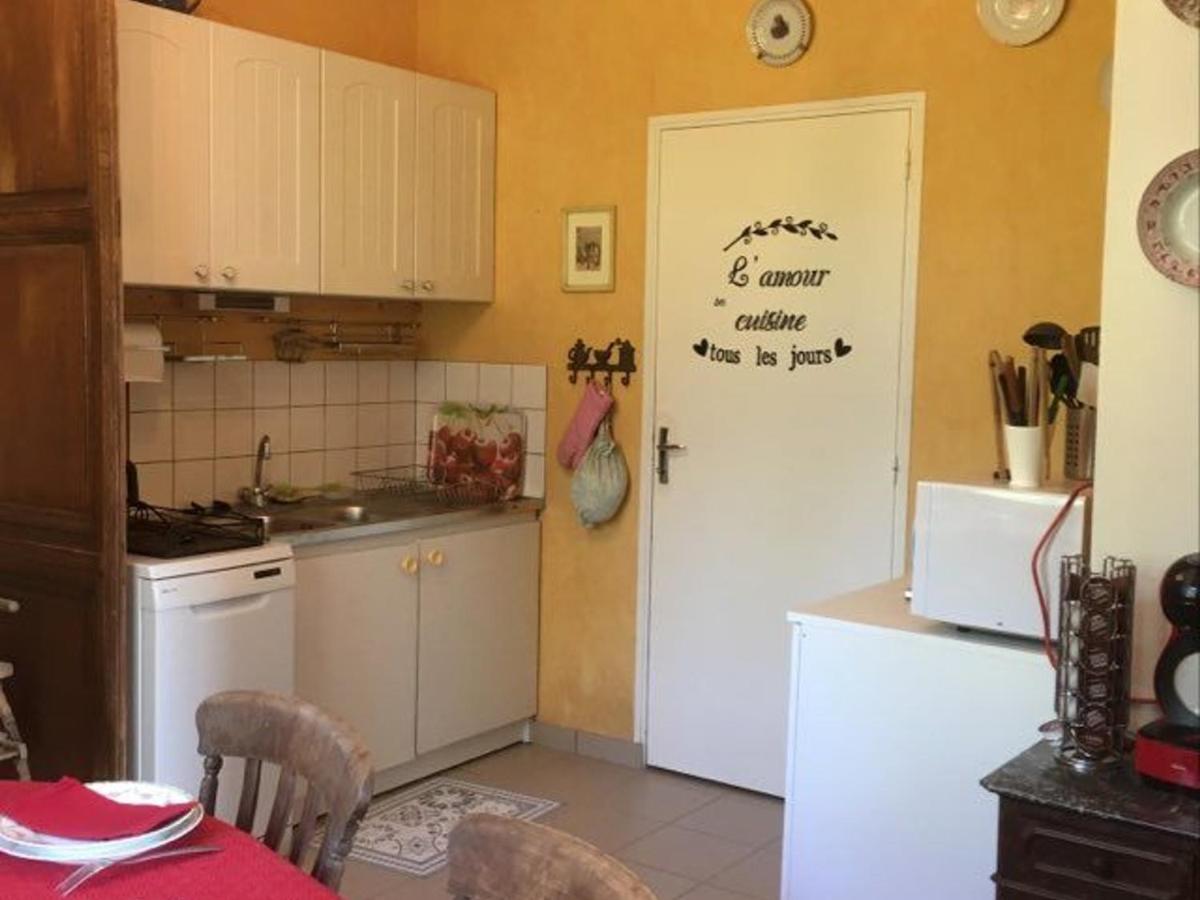 Gîte Charmant au Cœur de la Nature près du Mans, 6 Pers., Domaine Historique - FR-1-410-319 - Hizvo