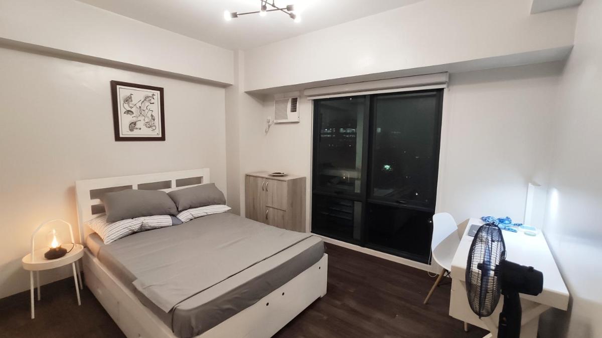 Resort Living Condominium Unit in Metro Manila - Housity