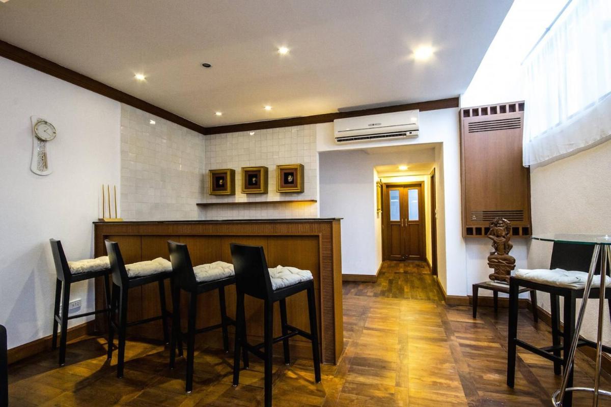 Fabulous Dasiri Townhouse With 5 Bedrooms - Housity