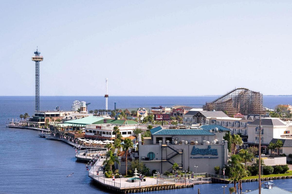 Boardwalk Inn - Housity